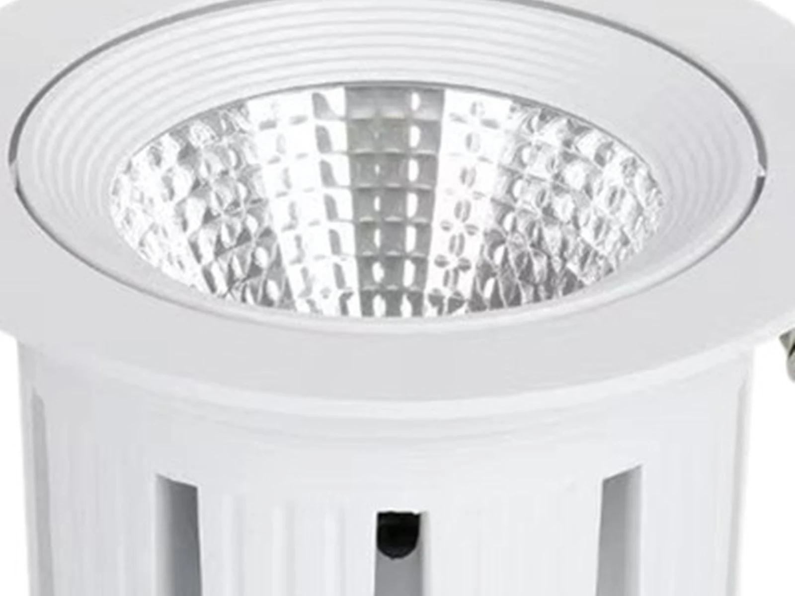 MET-TD221 Adjustable Reflector COB Spotlight optical view