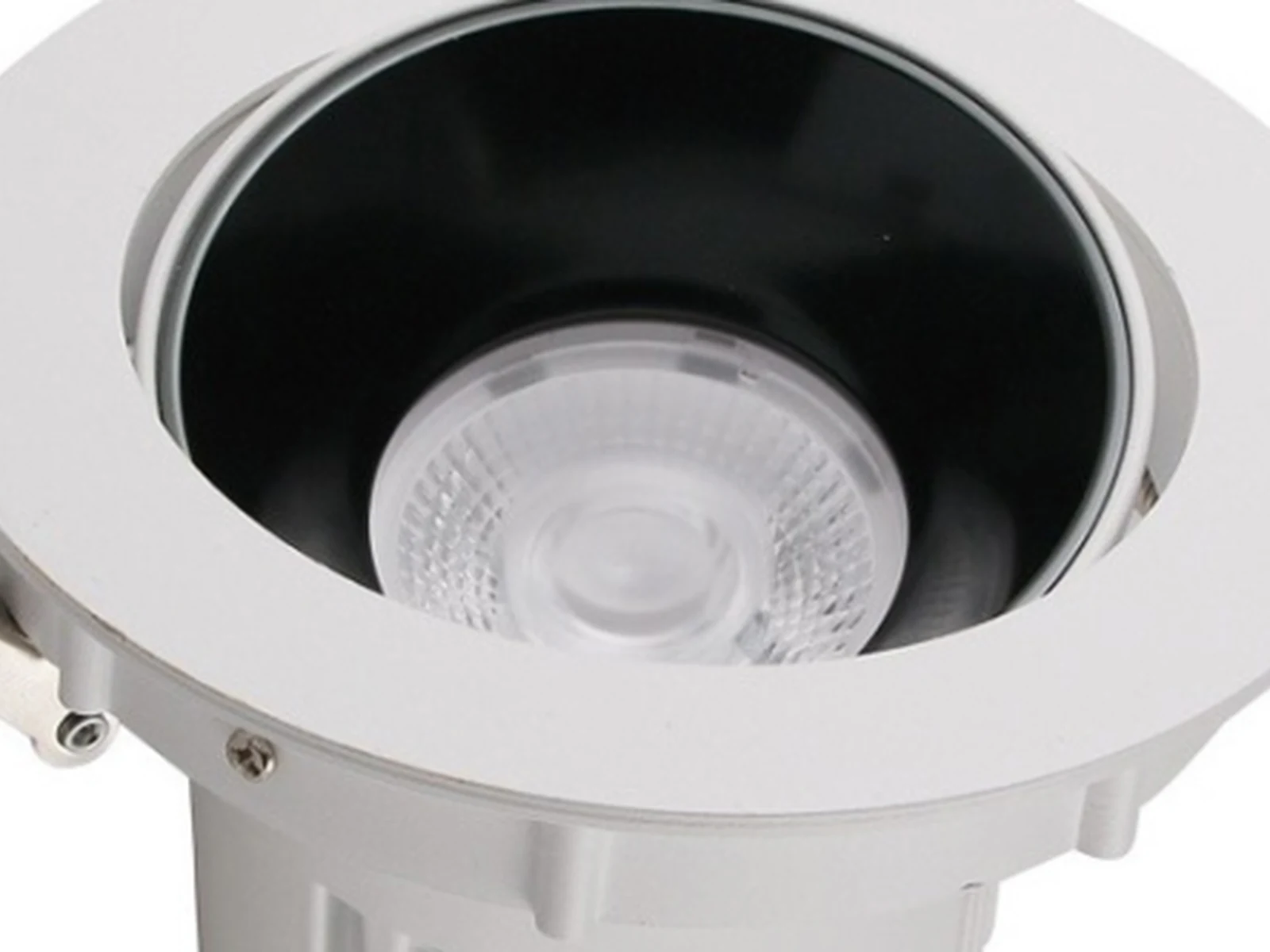 MET-TD222 Adjustable Black-Baffle COB Spotlight optical view