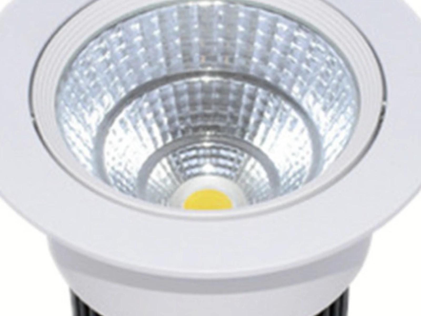 MET-TD226 Adjustable Cold-Forged COB Spotlight optical view