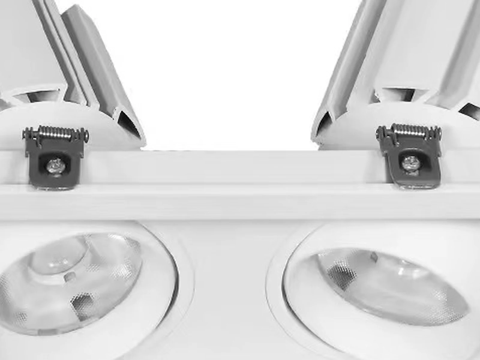 MET-TD351B Twin COB Eyeball Spotlight optical view