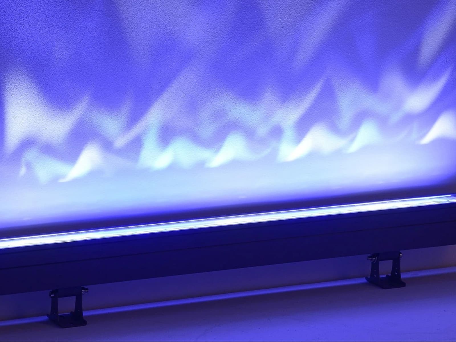 YY-SWD-001 Linear Water-Wash Light application view