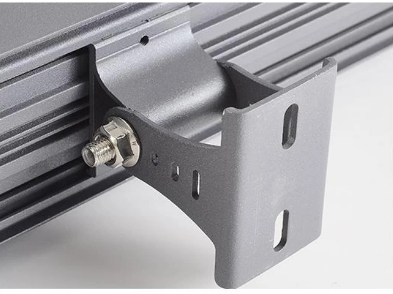 YY-SWD-002 Linear Water-Wash Light construction detail