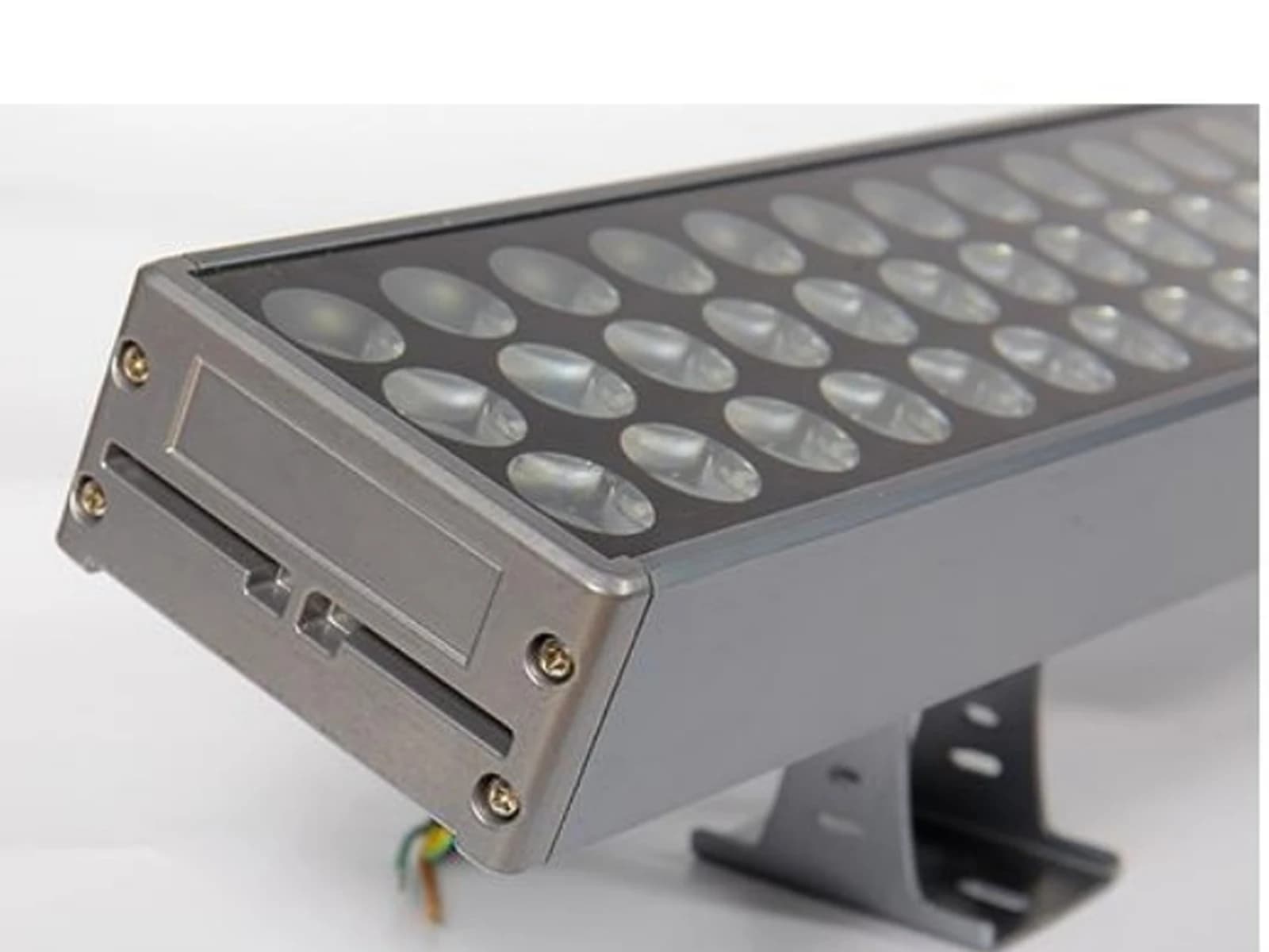 YY-XQD-9550 High-Output Architectural Wall Washer optical or material detail